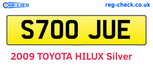 S700JUE are the vehicle registration plates.