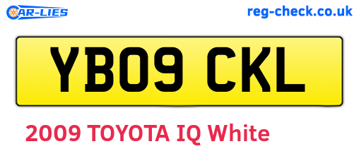 YB09CKL are the vehicle registration plates.