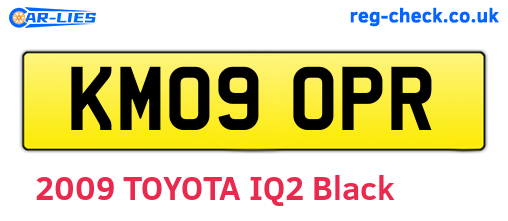 KM09OPR are the vehicle registration plates.