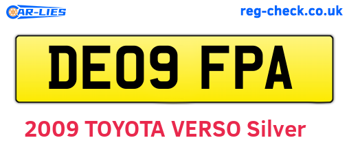 DE09FPA are the vehicle registration plates.