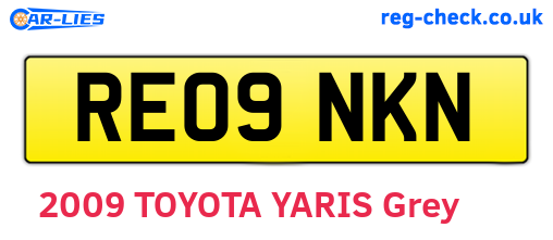 RE09NKN are the vehicle registration plates.