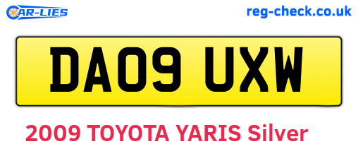 DA09UXW are the vehicle registration plates.