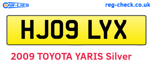 HJ09LYX are the vehicle registration plates.