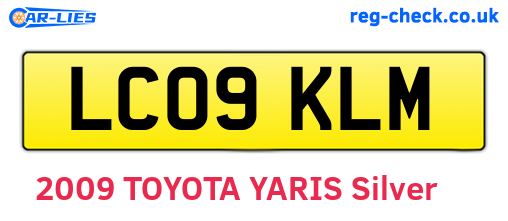 LC09KLM are the vehicle registration plates.