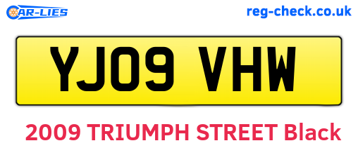 YJ09VHW are the vehicle registration plates.