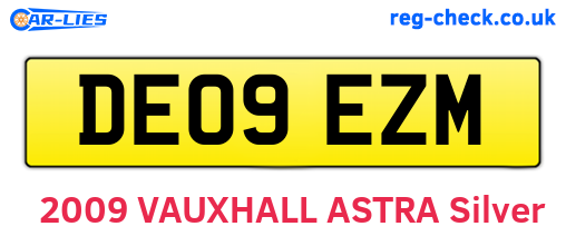 DE09EZM are the vehicle registration plates.