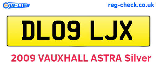 DL09LJX are the vehicle registration plates.