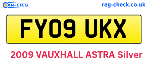 FY09UKX are the vehicle registration plates.