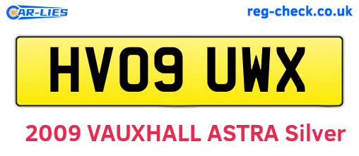 HV09UWX are the vehicle registration plates.