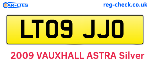 LT09JJO are the vehicle registration plates.