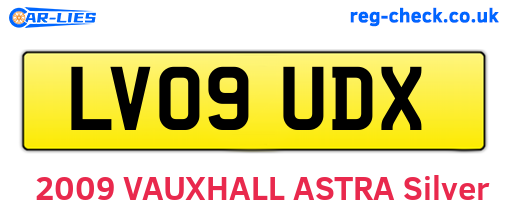 LV09UDX are the vehicle registration plates.