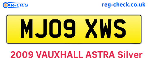 MJ09XWS are the vehicle registration plates.