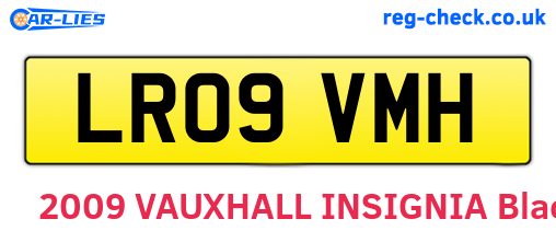 LR09VMH are the vehicle registration plates.