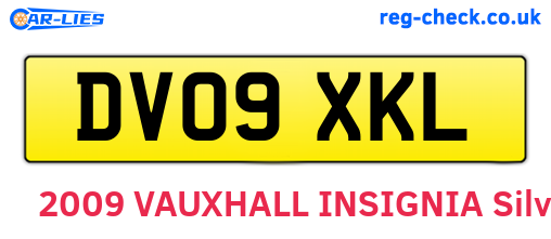 DV09XKL are the vehicle registration plates.
