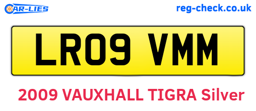 LR09VMM are the vehicle registration plates.