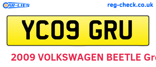 YC09GRU are the vehicle registration plates.
