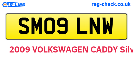 SM09LNW are the vehicle registration plates.