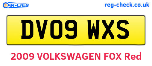 DV09WXS are the vehicle registration plates.