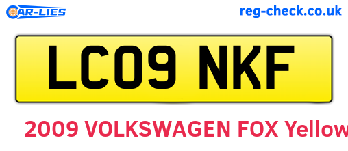 LC09NKF are the vehicle registration plates.