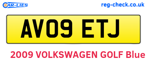 AV09ETJ are the vehicle registration plates.