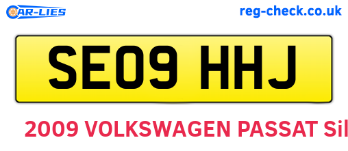 SE09HHJ are the vehicle registration plates.