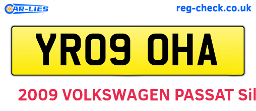 YR09OHA are the vehicle registration plates.