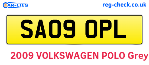 SA09OPL are the vehicle registration plates.