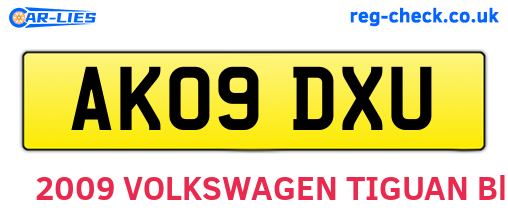 AK09DXU are the vehicle registration plates.