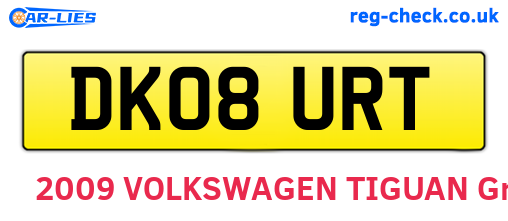 DK08URT are the vehicle registration plates.