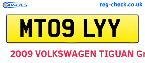 MT09LYY are the vehicle registration plates.
