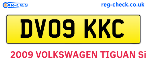 DV09KKC are the vehicle registration plates.
