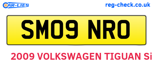SM09NRO are the vehicle registration plates.