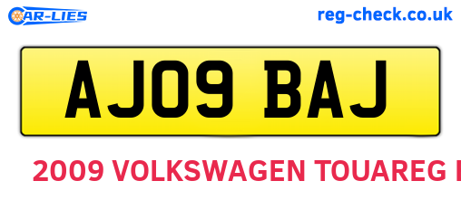 AJ09BAJ are the vehicle registration plates.