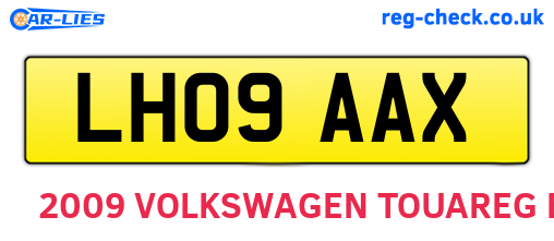 LH09AAX are the vehicle registration plates.