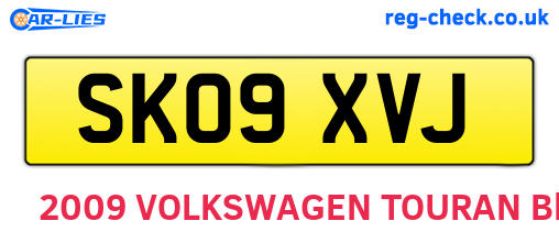 SK09XVJ are the vehicle registration plates.