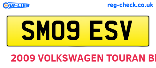 SM09ESV are the vehicle registration plates.