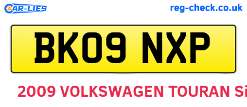 BK09NXP are the vehicle registration plates.