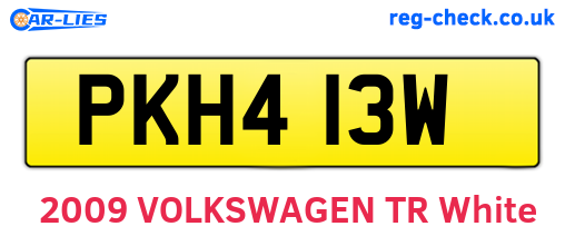 PKH413W are the vehicle registration plates.
