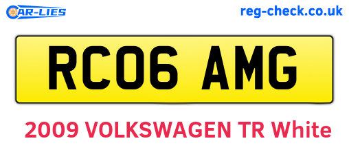 RC06AMG are the vehicle registration plates.