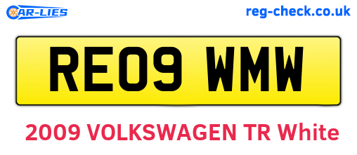 RE09WMW are the vehicle registration plates.