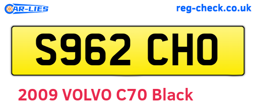 S962CHO are the vehicle registration plates.