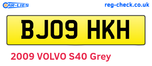 BJ09HKH are the vehicle registration plates.