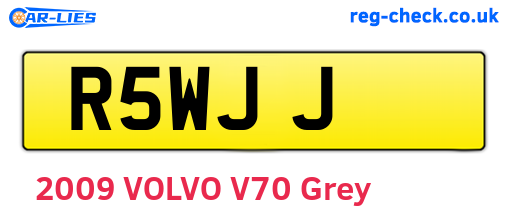 R5WJJ are the vehicle registration plates.