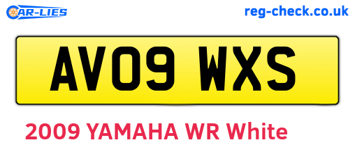 AV09WXS are the vehicle registration plates.