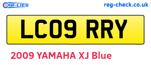 LC09RRY are the vehicle registration plates.