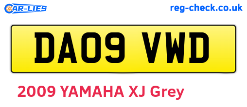 DA09VWD are the vehicle registration plates.