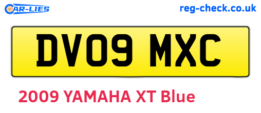 DV09MXC are the vehicle registration plates.