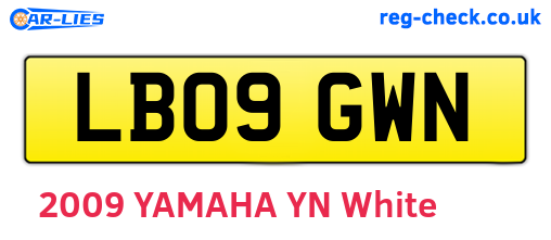 LB09GWN are the vehicle registration plates.