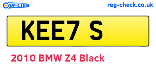 KEE7S are the vehicle registration plates.