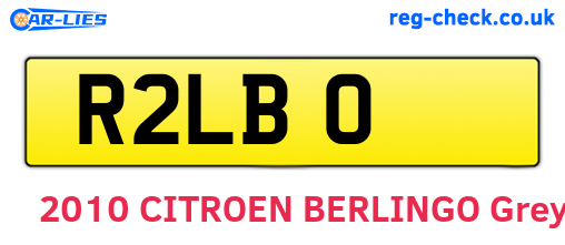 R2LBO are the vehicle registration plates.
